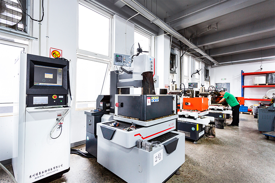 Suzhou Huashang Mould Co., Ltd.